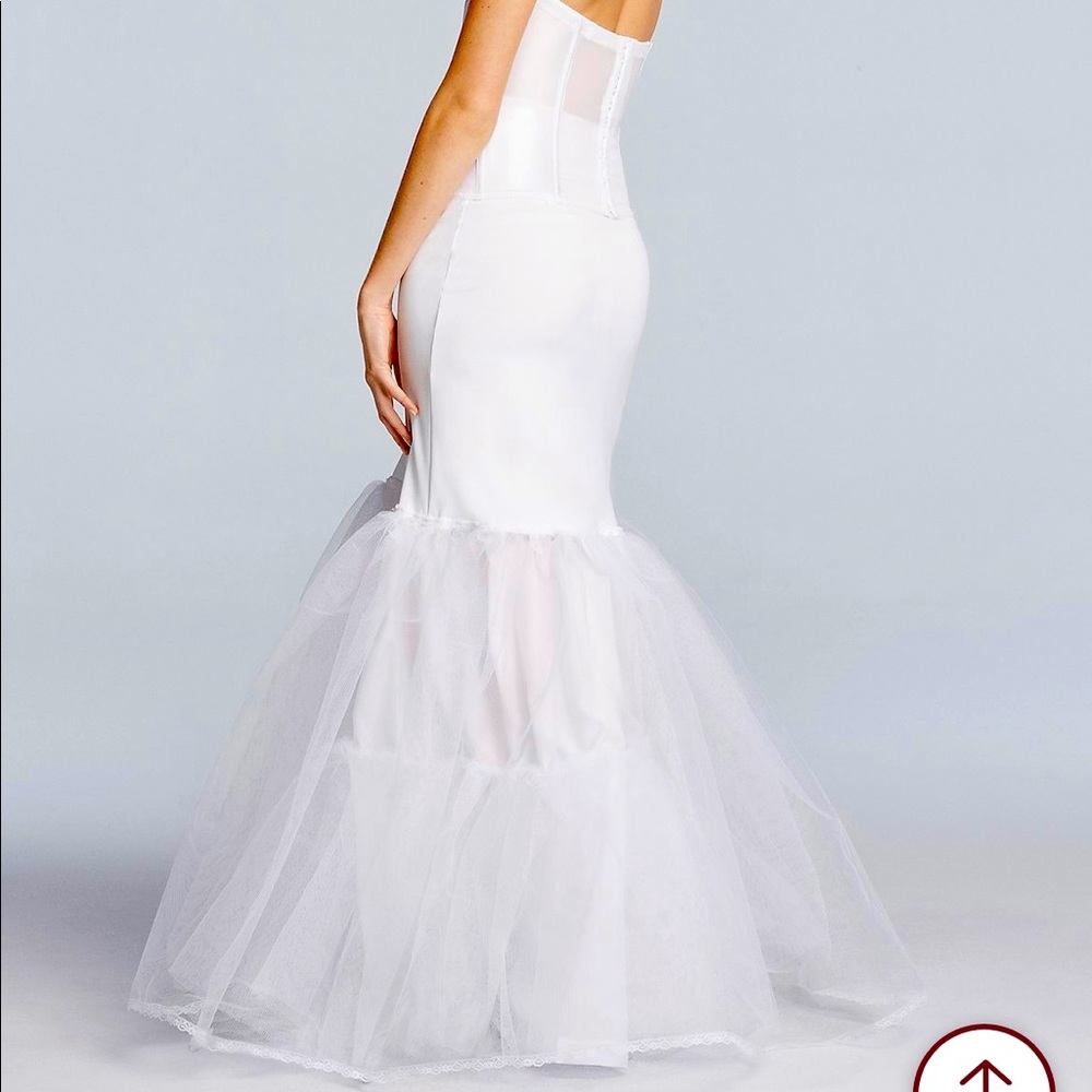 David’s Bridal A-Line Silhouette Slip